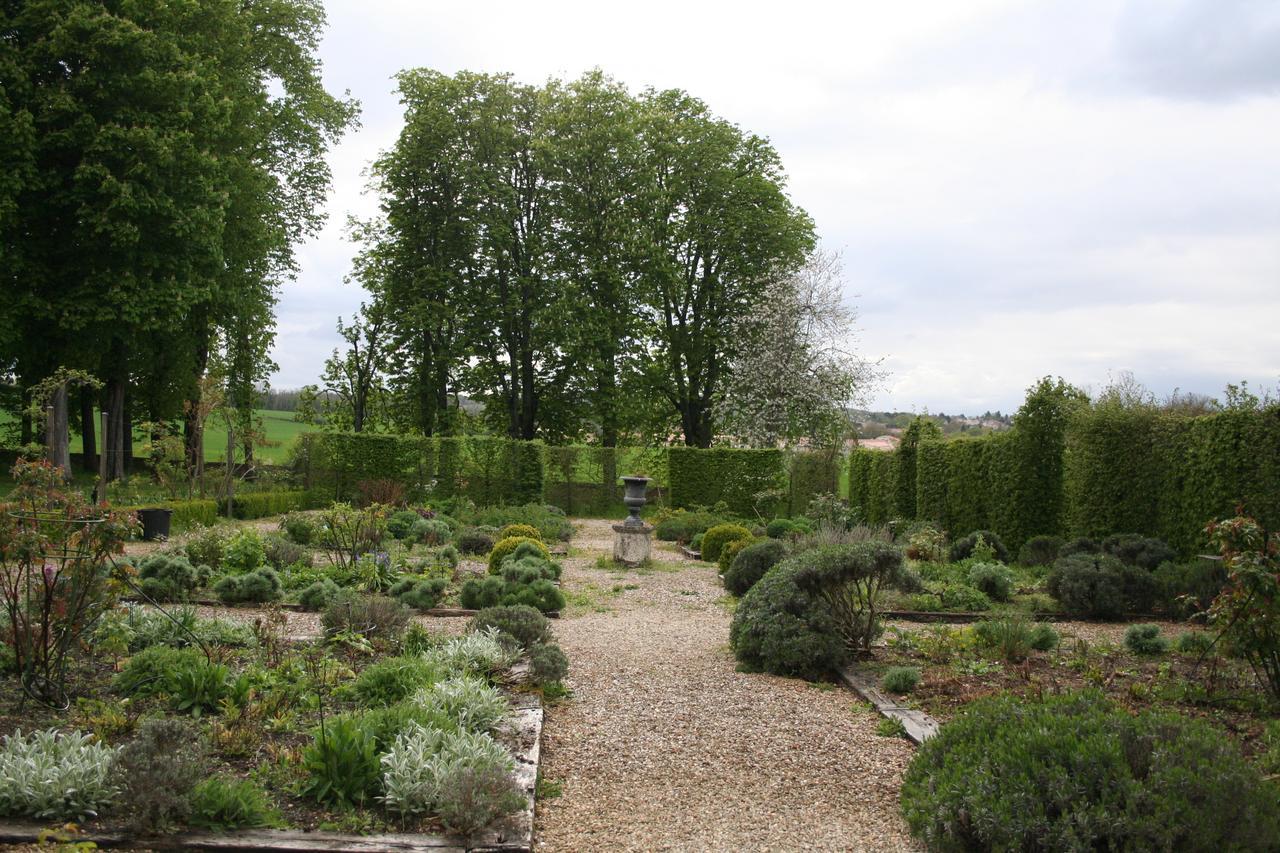 Chateau Manoir De La Leche Touvre Экстерьер фото