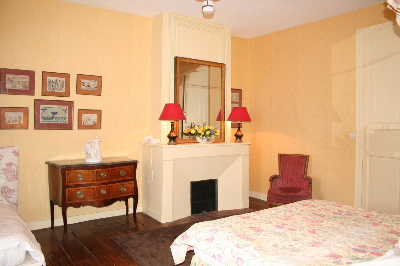 Chateau Manoir De La Leche Touvre Номер фото