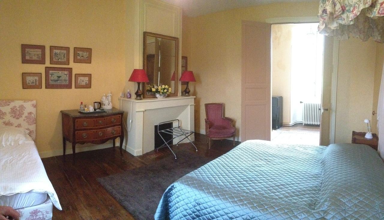 Chateau Manoir De La Leche Touvre Номер фото